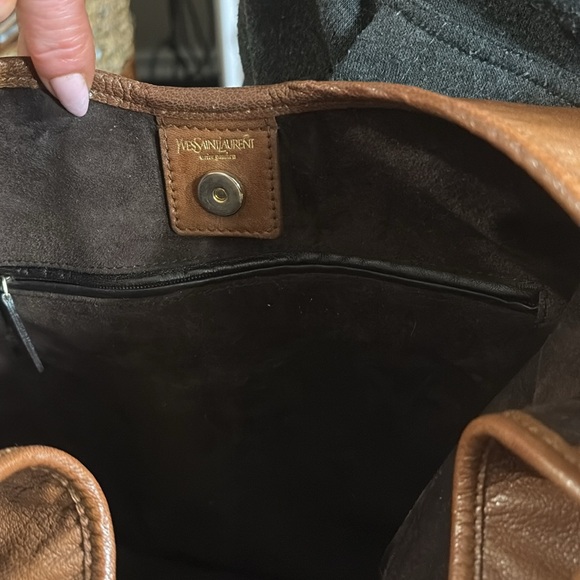 YVES SAINT LAURENT St. Tropez Hobo Ruffle Leather *AUTHENTIC* - Picture 7 of 12